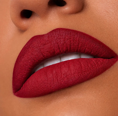 "Lip Kit"